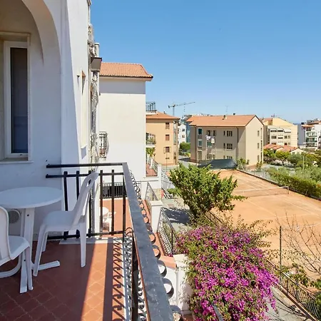 Casa Borgo 1 Apartman Pietra Ligure